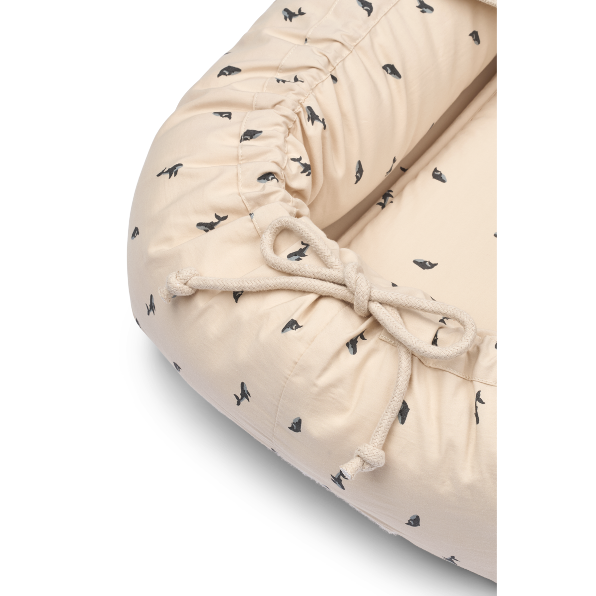 Liewood Babynest "Gro Pile" Mini Whale | Sandy
