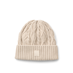 Liewood Strickmütze Ezra für Kinder aus Bio-Baumwolle im Zopfmuster, Farbe Sandy – warm und stilvoll