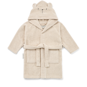 Liewood Bademantel „Lily“ in Sandy – Kinderbademantel mit Eisbär-Kapuze aus weicher Bio-Baumwolle, ideal für Zuhause & Strand.