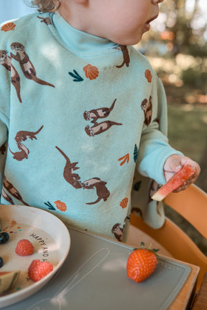 Little Casimir Bib – Boo | Otter