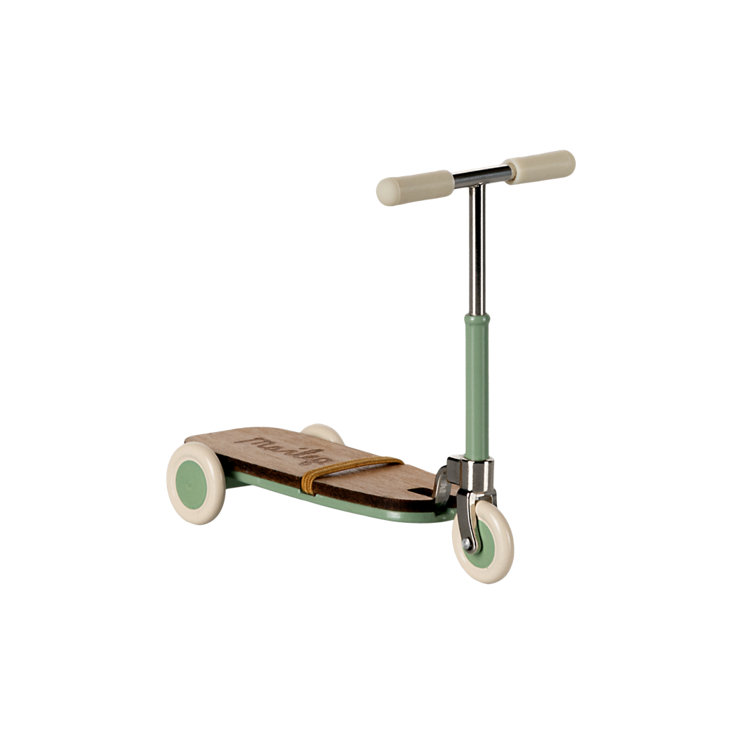 Maileg Kickboard Mint | Maus