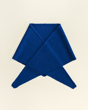 Hvid Dreieckstuch "Josephina" Cobalt Blue