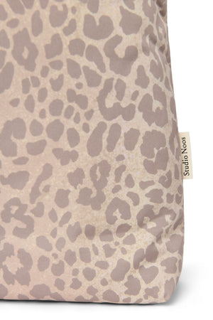 Studio Noos Puffy Mom Bag | Beige Leopard