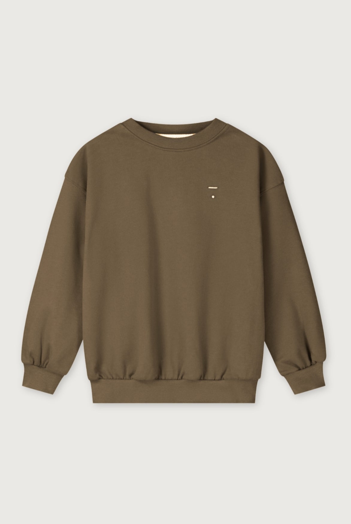 Gray Label Sweater in Woody – kuscheliger Unisex-Sweater aus Bio-Fleece mit Stick-Emblem, nachhaltig & fair gefertigt in Portugal.