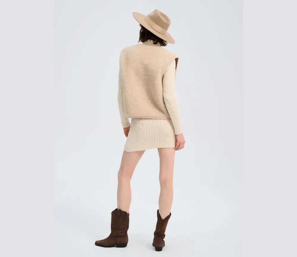 Alwero Erwachsene Bio Wollweste "TYB" | Tan Ultra Light