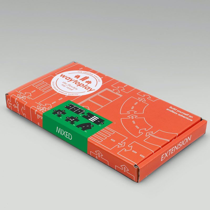 Waytoplay Autobahn Erweiterungsset – 8 flexible Straßenteile auf weißem Hintergrund"