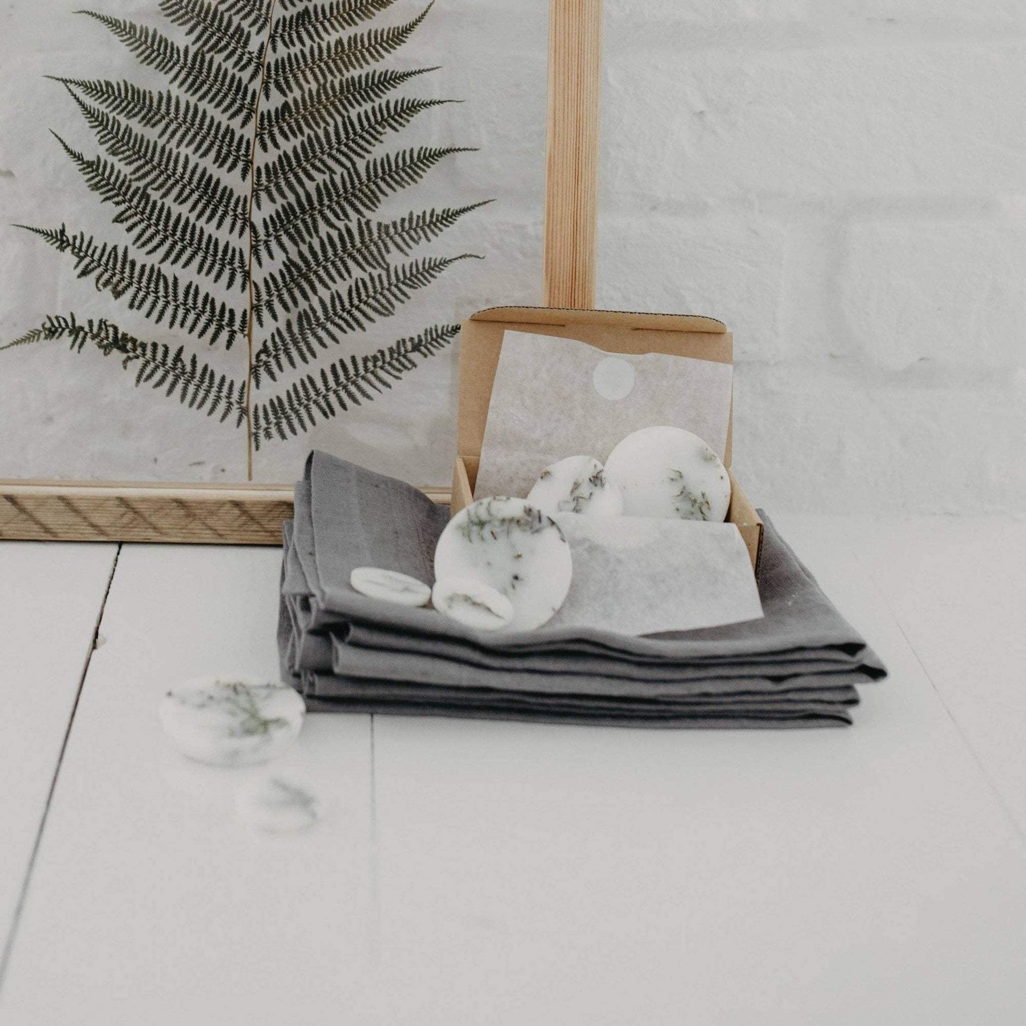 the Munio Mini Sojawachs Duftwachs Scheiben -  Moos