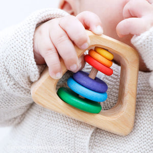 GRIMM'S Pyramid Rattle