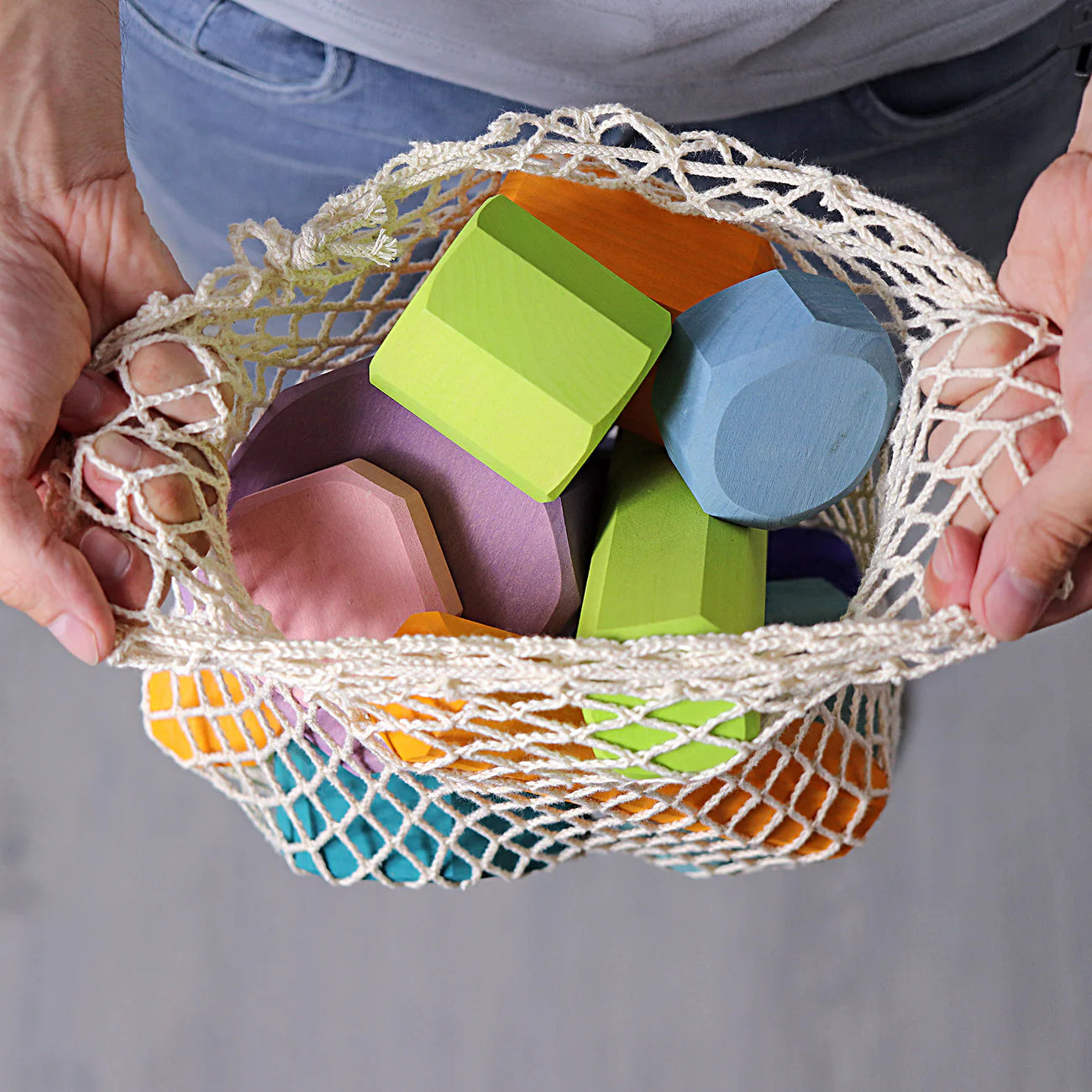 Grimm's 16 Bauklötze | Baumscheiben bunt