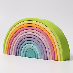 Grimm’s Großer Regenbogen mit 12 bunten Holzbögen zum Stapeln und Bauen