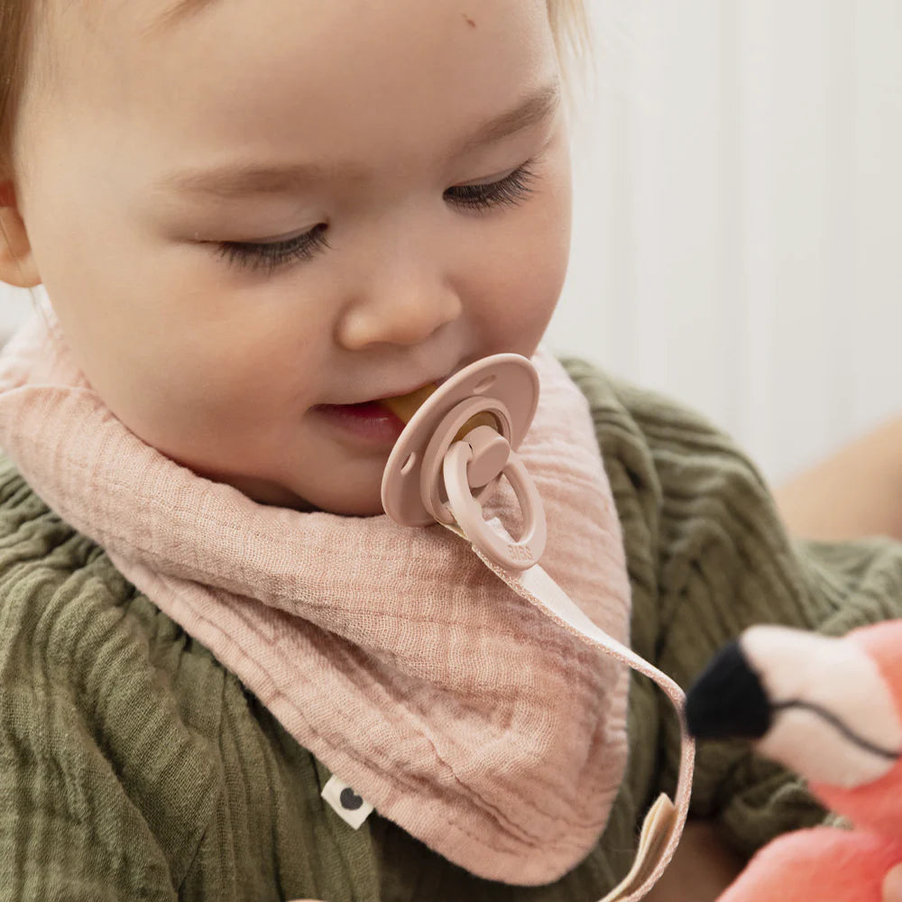 BIBS Bandana Bib Sage – Bio-Baumwoll Lätzchen mit Schnullerfach