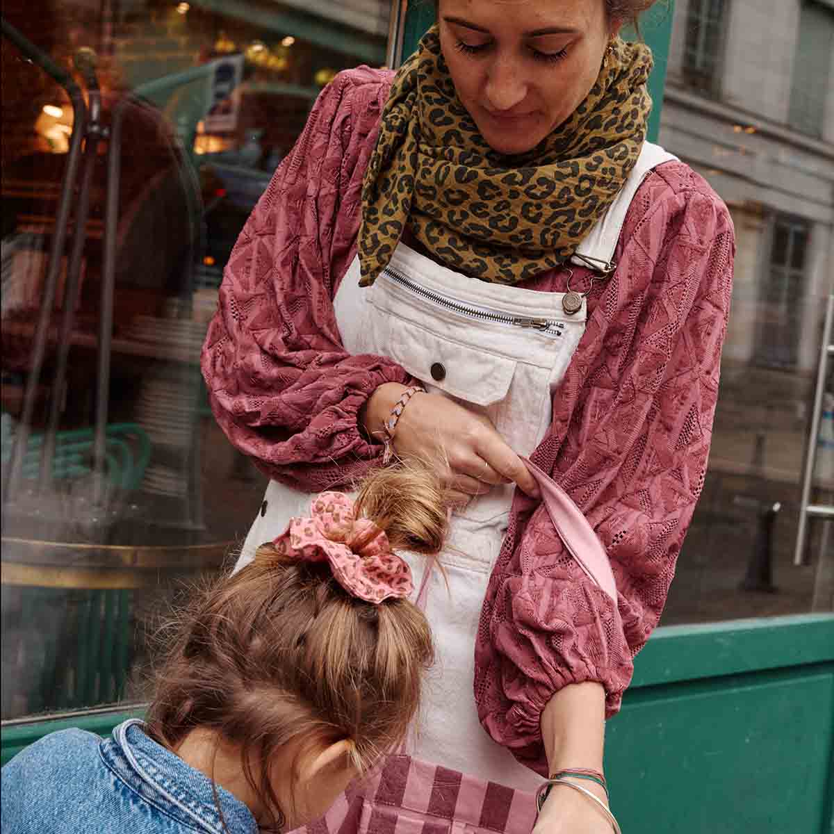 Rose in April Swaddle "Bianca" Leo Olive 110x110