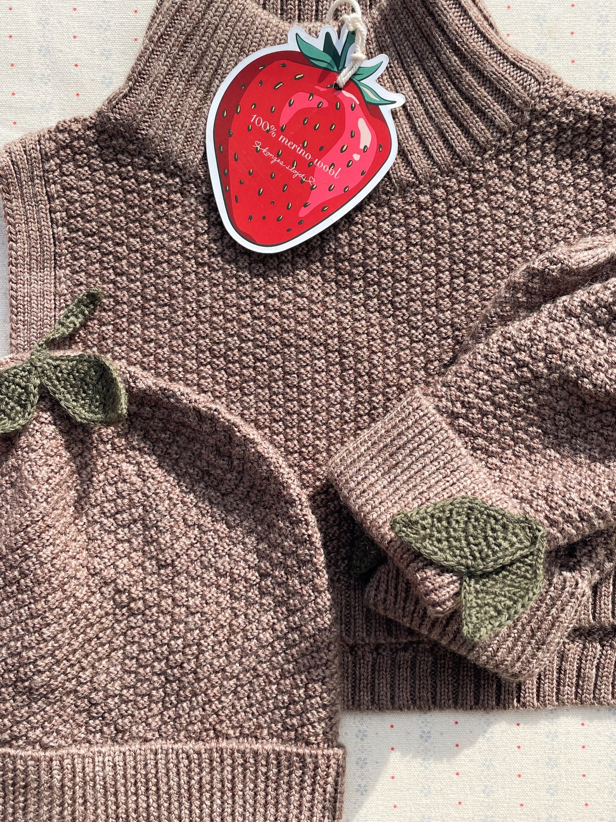 Konges Sløjd Strickmütze "Fruity" Bunny Brown Melange