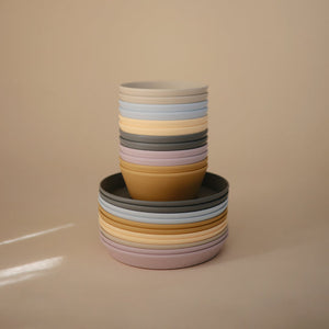 Mushie Runder Teller (2er-Set) | Pale Daffodil