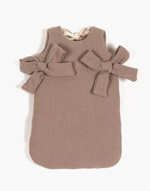 Minikane Puppen-Schlafsack in Mokka mit Schleife, weiches Material, geeignet für Minikane Puppen