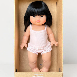 Minikane Gordi Puppe "Jade" 34 cm mit Unterkleid