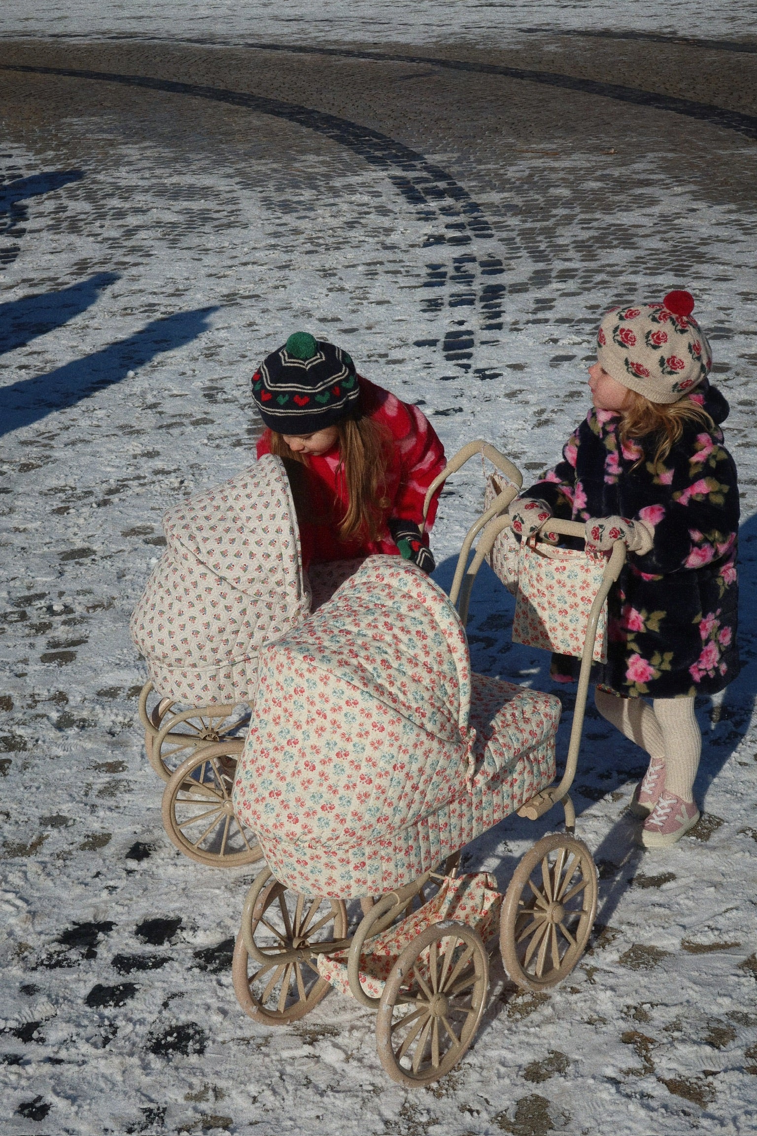 Konges Sløjd Puppen-Kinderwagen "Lumina"