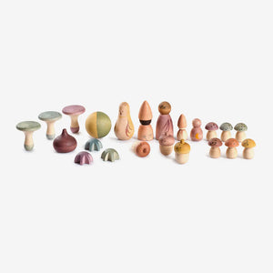 Grapat Wooden Figures Moonlight