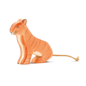 Ostheimer Holztier – Tiger sitzend