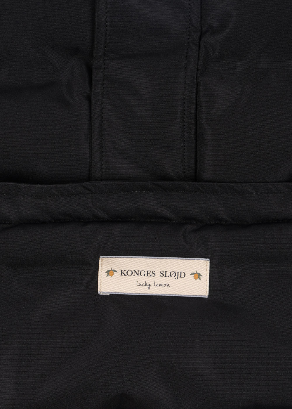 Konges Sløjd Fussack "Nemuri" Black