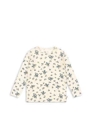 Kinder-Shirt aus Modal von Konges Sløjd, Mimmi Modal Shirt Tramonto, weich & dehnbar, dekorative Lochstickerei, komfortable Kinderbekleidung.