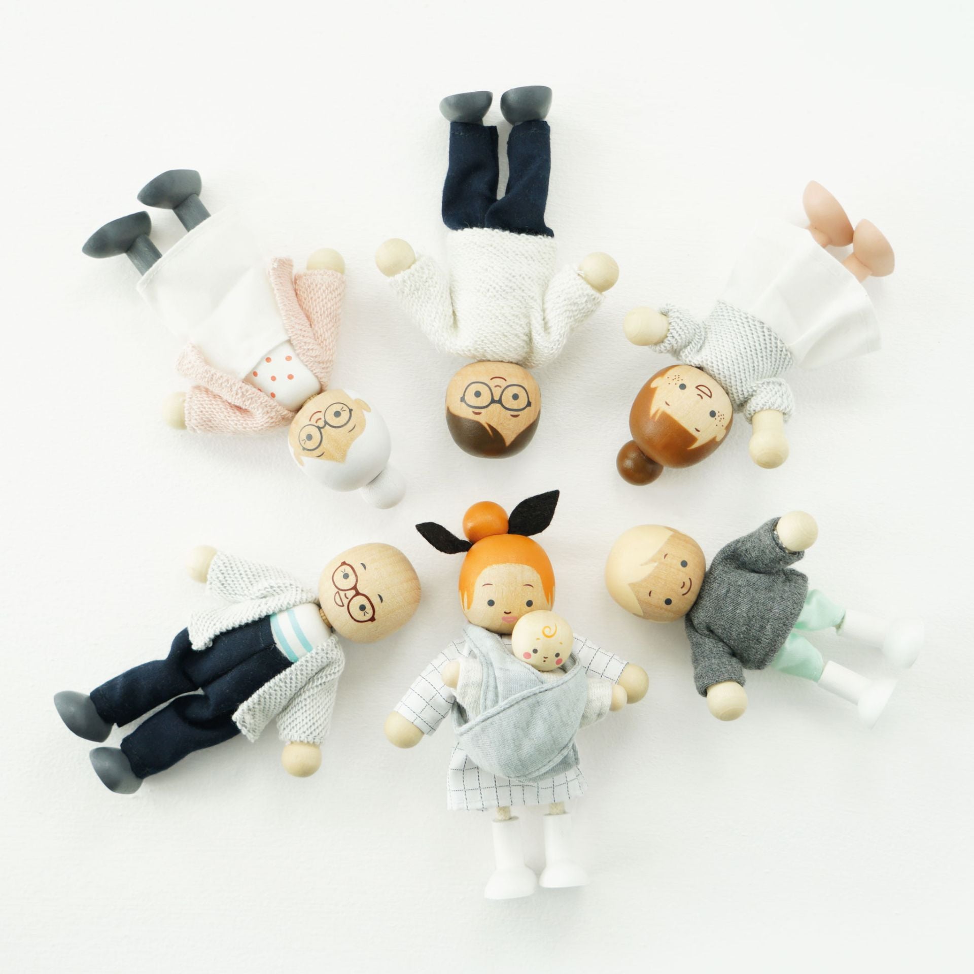 Le Toy Van Puppenfamilie "My Family"