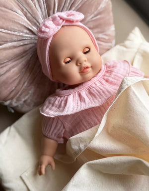 Minikane Puppe "Emilie" 36 cm mit Eva-Strampler | Rosa