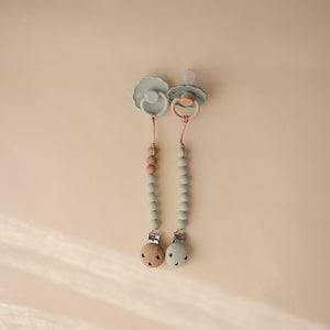 Mushie Pacifier Clip | Eva Sage