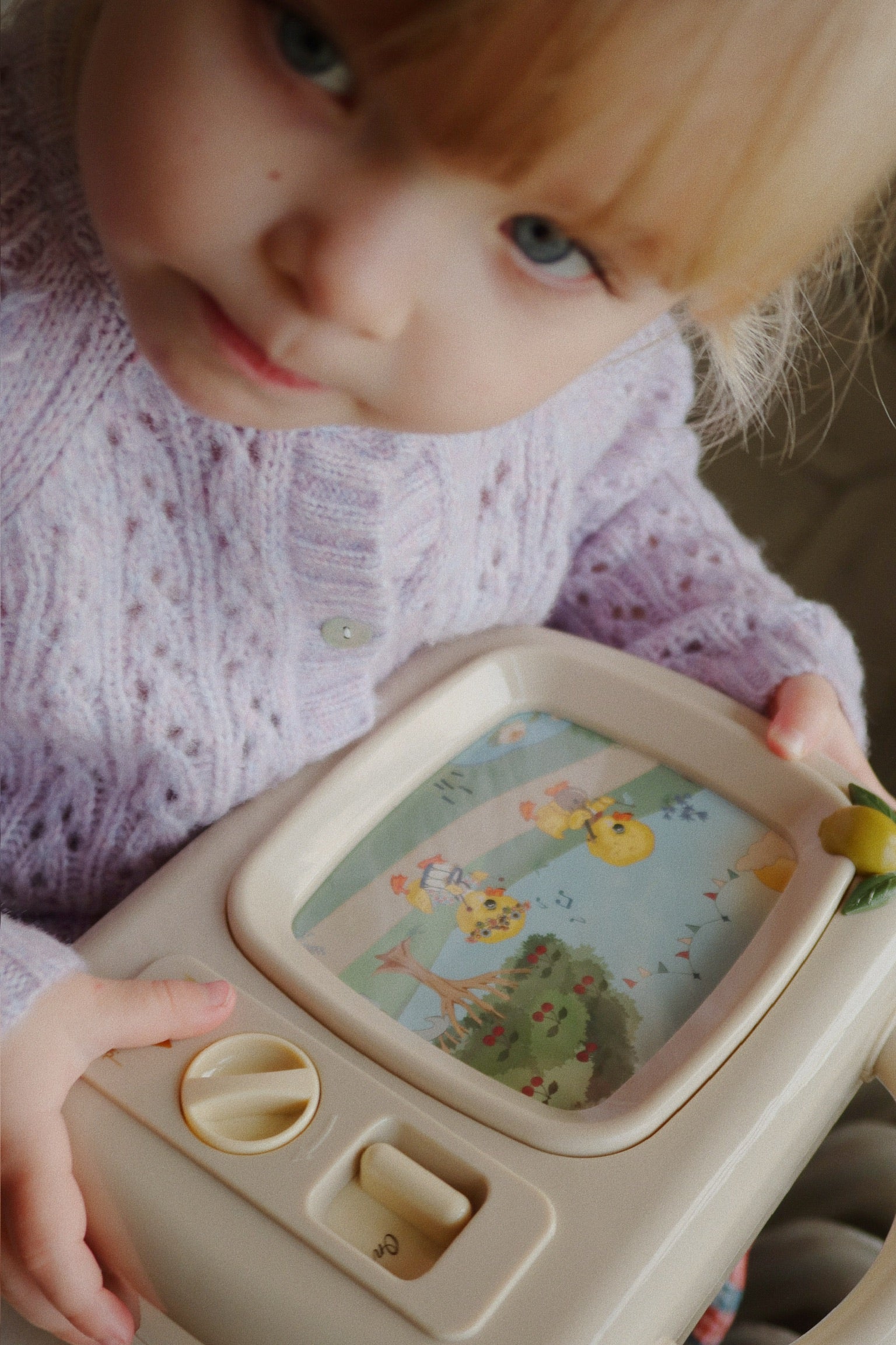 Konges Sløjd Musik TV 'My Melody' Lemon