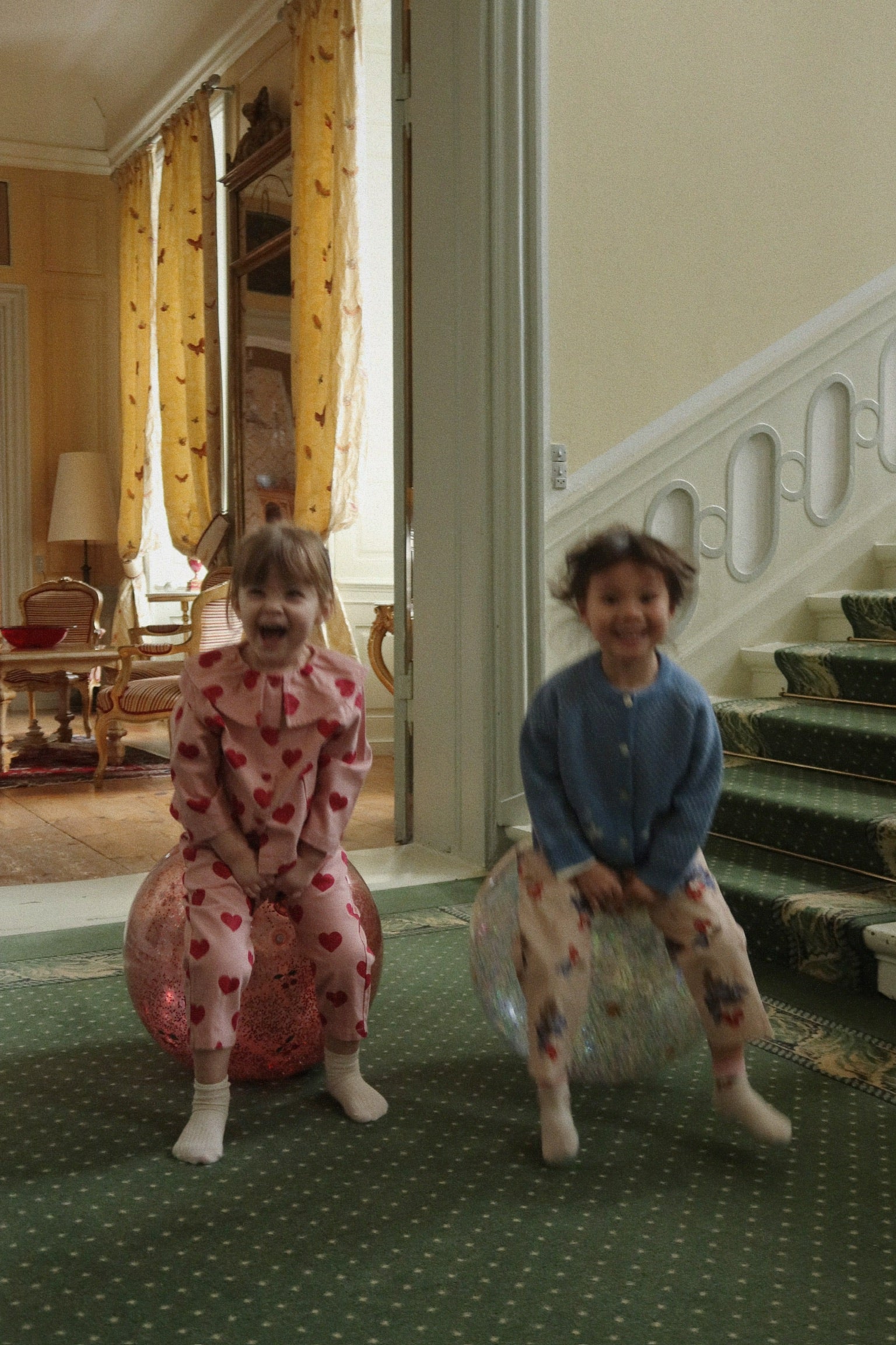 Konges Sløjd Hüpfball "Cherry"