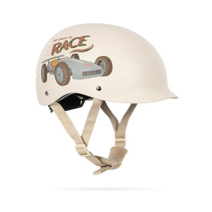 Kinder-Fahrradhelm „Race“ von Konges Sløjd in modernem Design – mit Belüftung, verstellbarem Kinnriemen und sicherem Sitz.